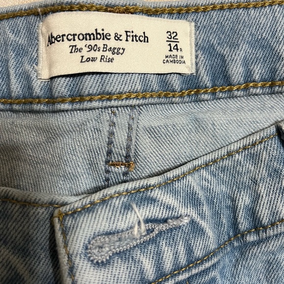 Abercrombie baggy jeans - Picture 3 of 6